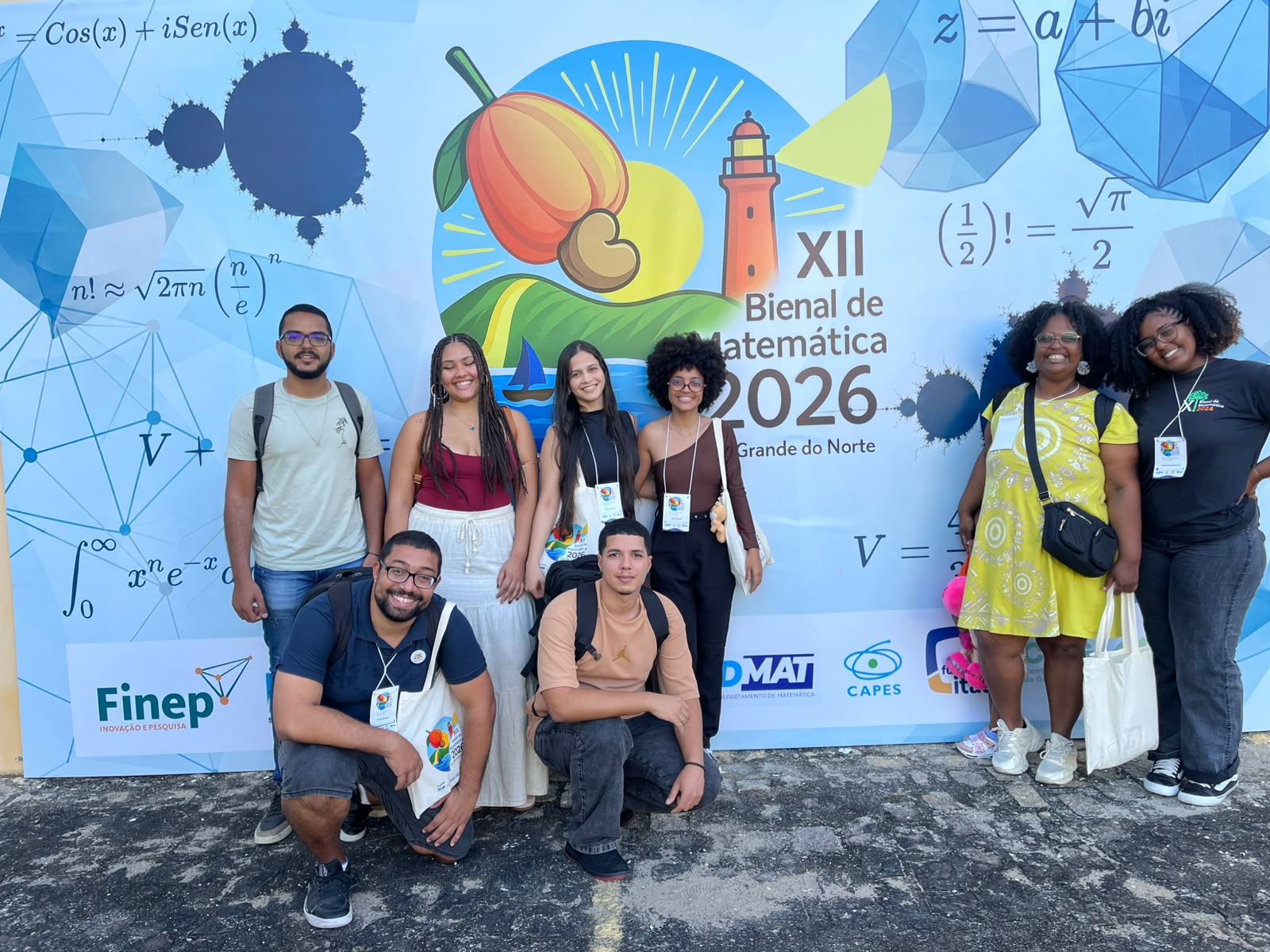 Docentes e estudantes do CETEC na XII Bienal de Matemática