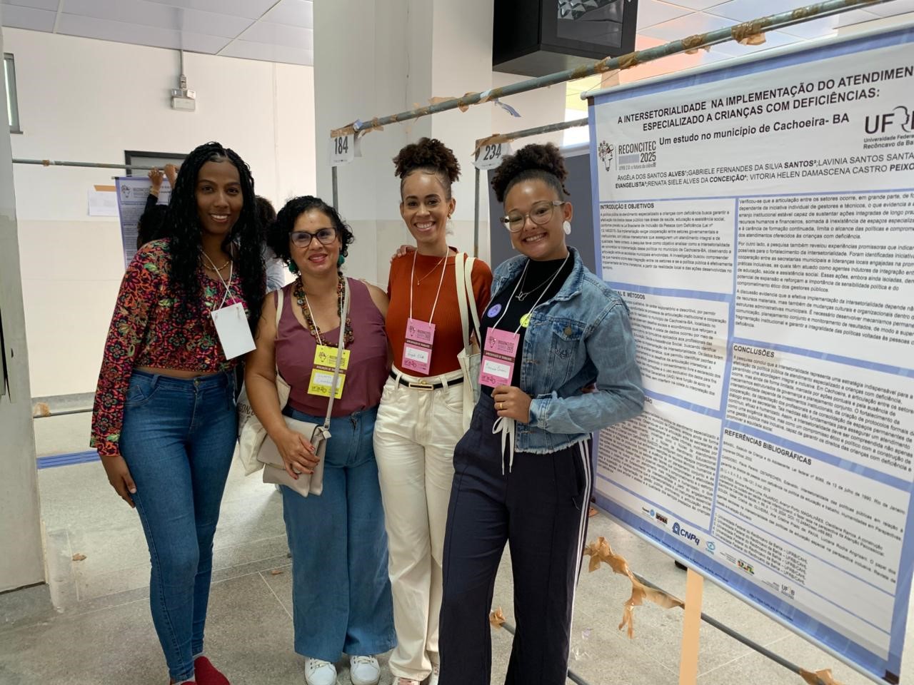 Angela Lavinia e Vitoria