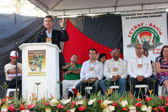Secretário Eduardo Salles abre o III Congresso Estadual da Agricultura Familiar