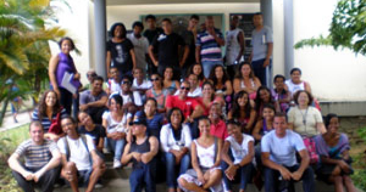 Estudantes do CFP visitam a Escola Parque e o CRPD