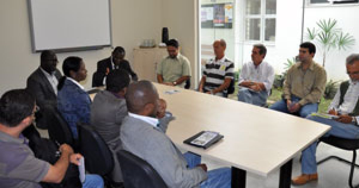 Comitiva da Universidade Técnica de Angola visita UFRB