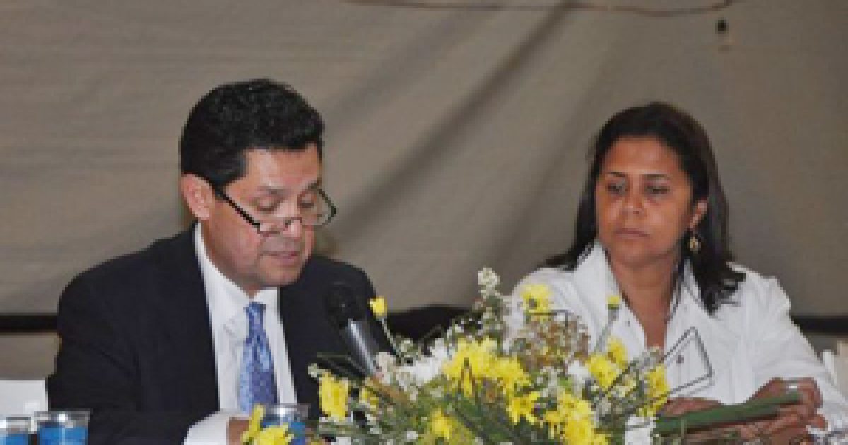 Palestra de pró-reitor da Universidade de Washington, Luis Ricardo Fraga, encerra Fórum 20 de Novembro