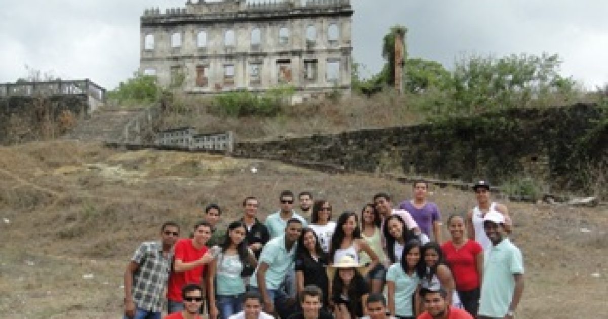 Estudantes de Agronomia da UFRB visitam as ruínas do Instituto Imperial Agrícola da Bahia