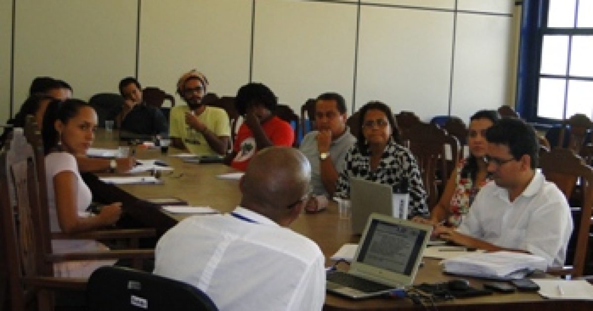 Reunião debate PDI da UFRB para 2015-2019