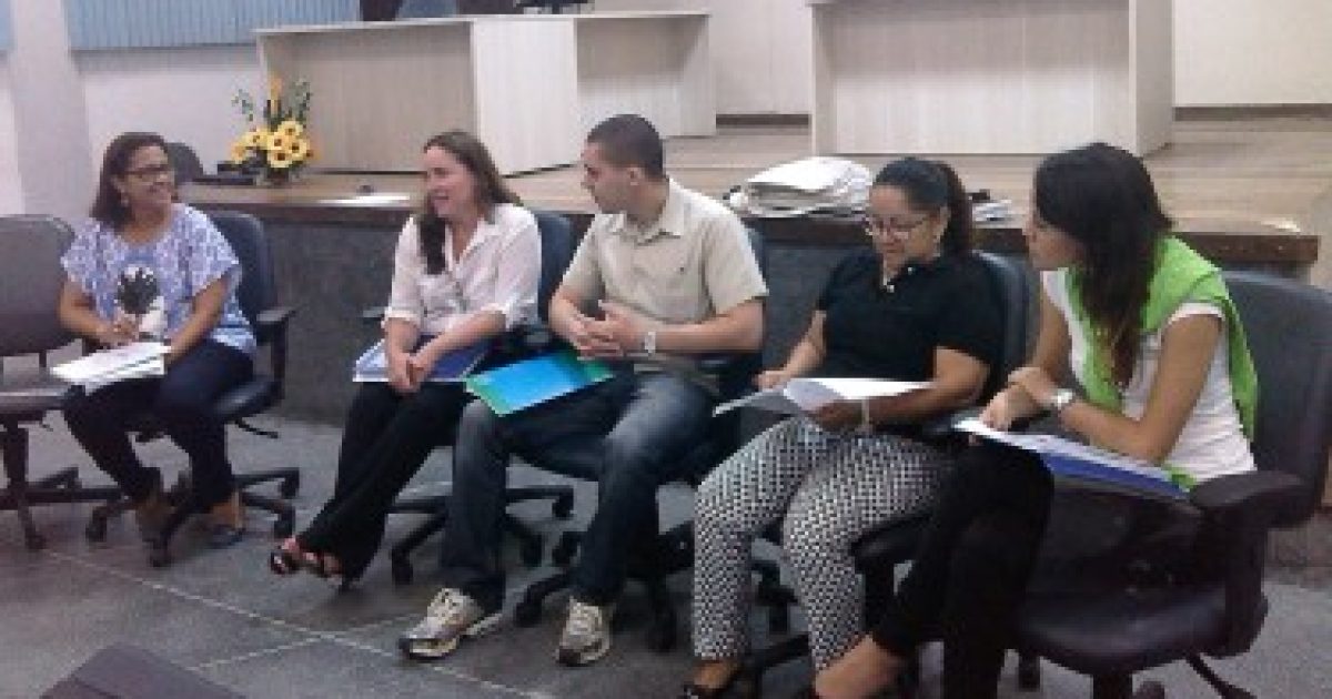 Pesquisadores da UFRB se reúnem com equipe técnica da CAPES