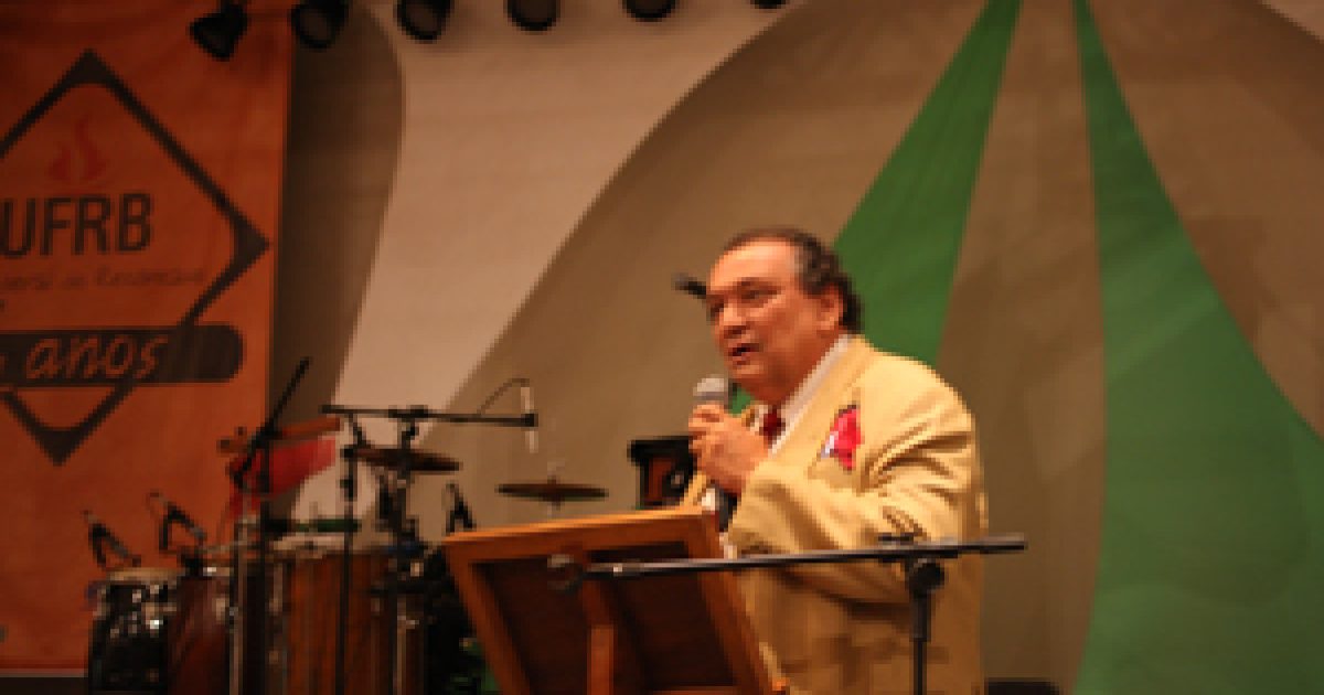 Nota de Pesar: UFRB lamenta falecimento do Conselheiro do TCE Zezéu Ribeiro