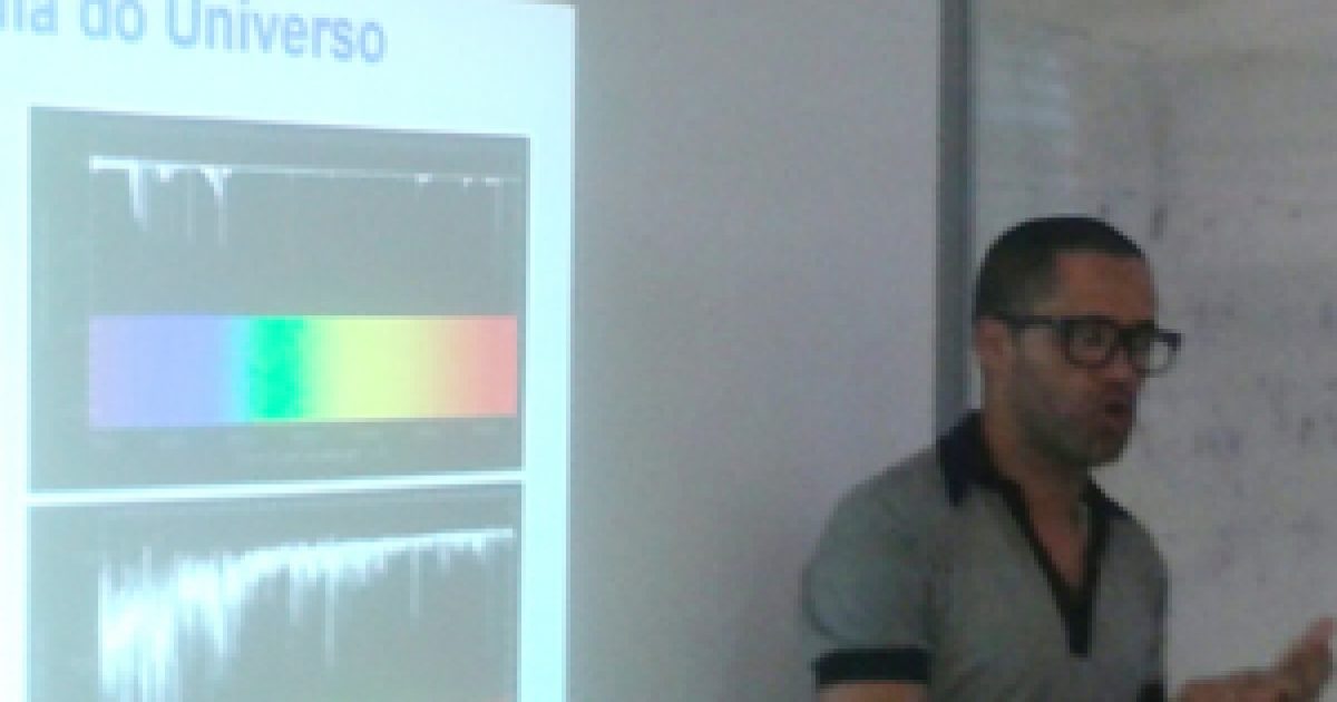 PIBID Interdisciplinar de Astronomia promove palestra no campus de Amargosa