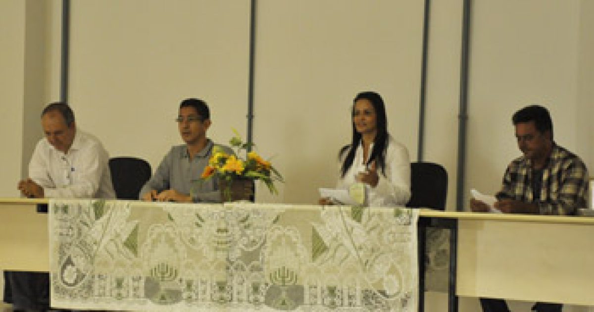 UFRB sedia Encontro de Apicultores e Meliponicultores do Recôncavo Baiano