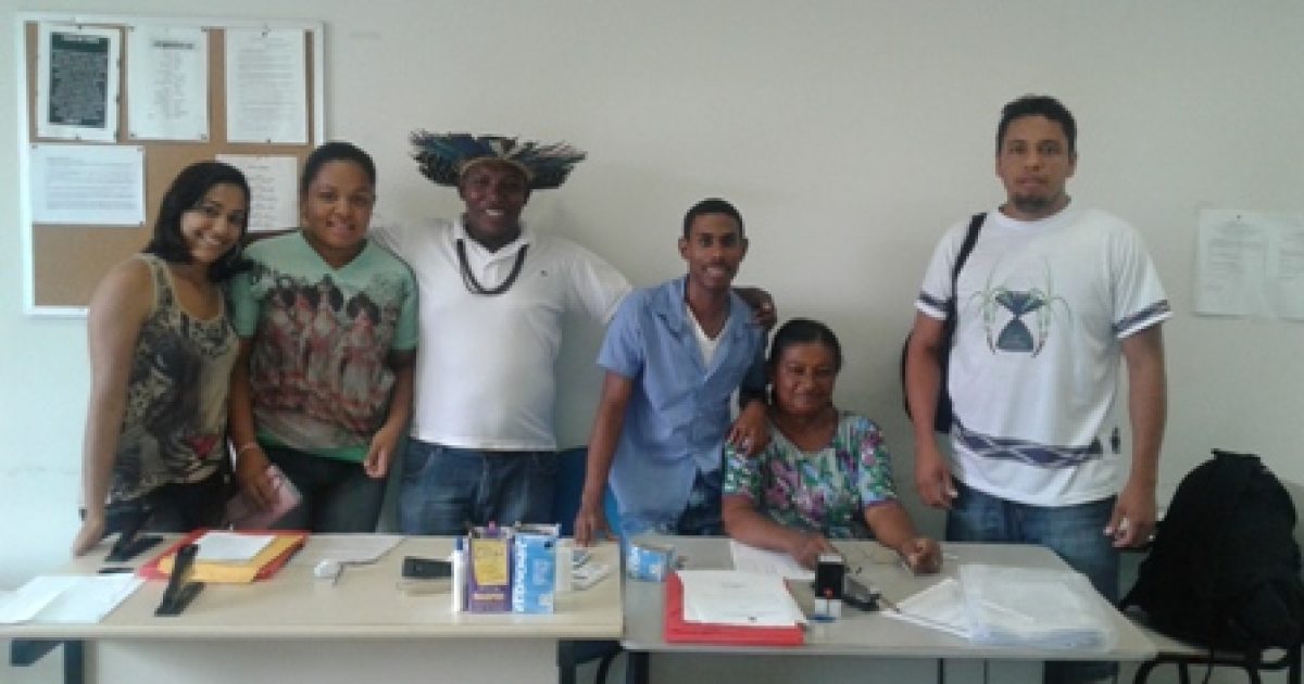 Calouros indígenas aldeados e remanescentes de quilombolas realizam matrícula na UFRB