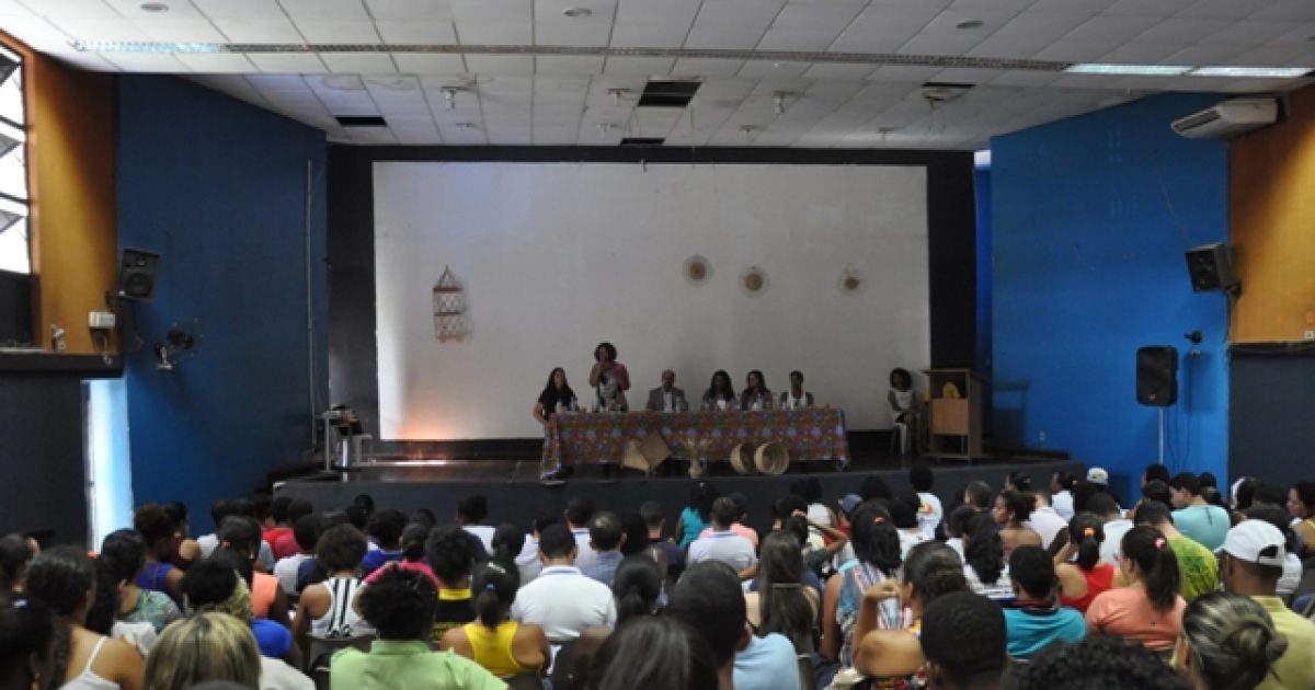 Campus de Feira de Santana realiza IX Fórum 20 de Novembro