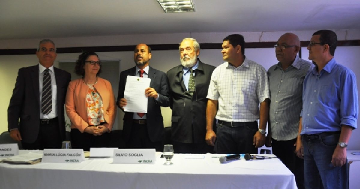 Campus da UFRB em Cruz das Almas recebe certificação territorial do INCRA