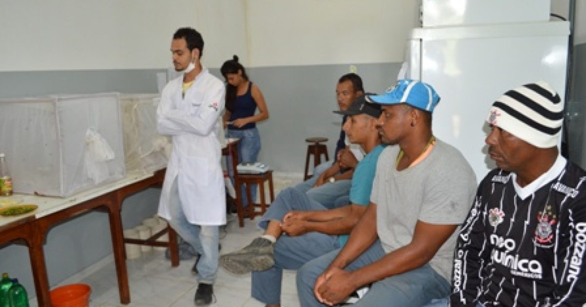 UFRB promove curso de inseticidas naturais