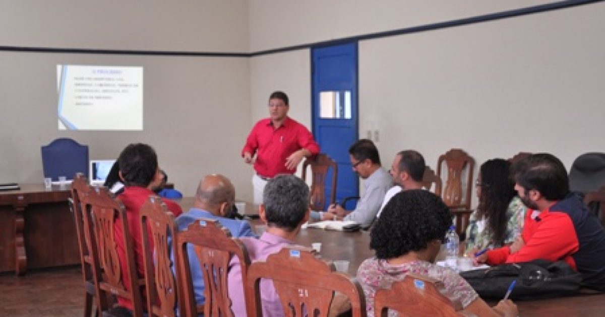 Conselho Universitário discute perspectivas orçamentárias para UFRB em 2017