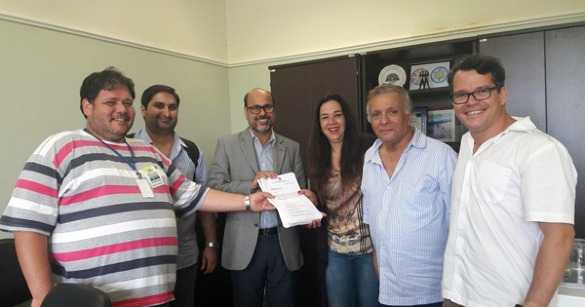 Reitor recebe proposta de título de doutor honoris causa ao ex-presidente Lula