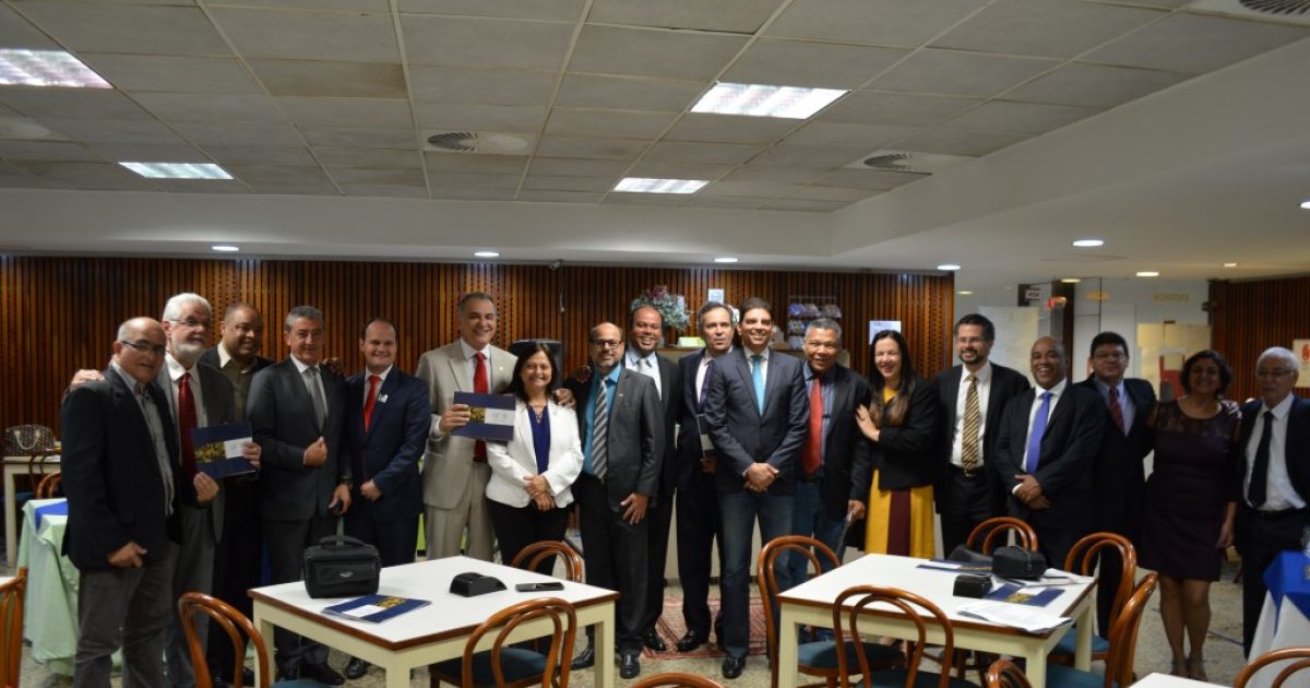 Reitor se reúne com bancada federal baiana para tratar de apoio orçamentário à UFRB