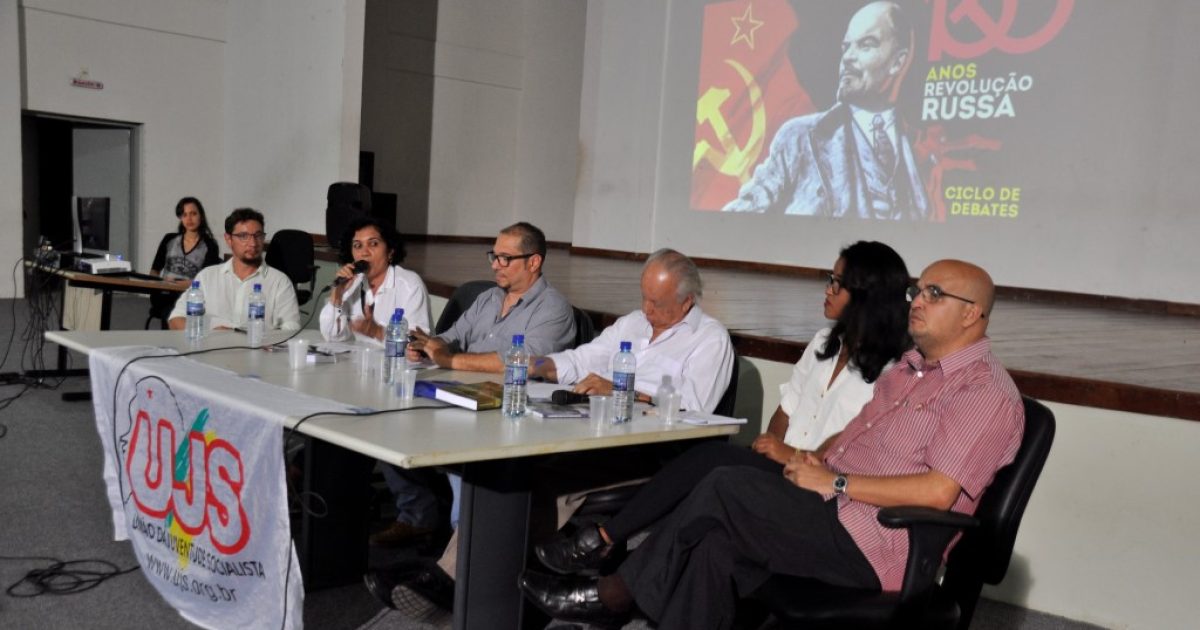 Ciclo de Debates na UFRB aborda os 100 anos da Revolução Russa