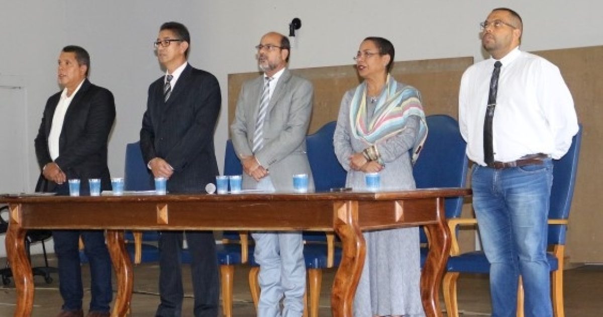 UFRB empossa diretor e vice-diretor do CCAAB para o quadriênio 2018-2021