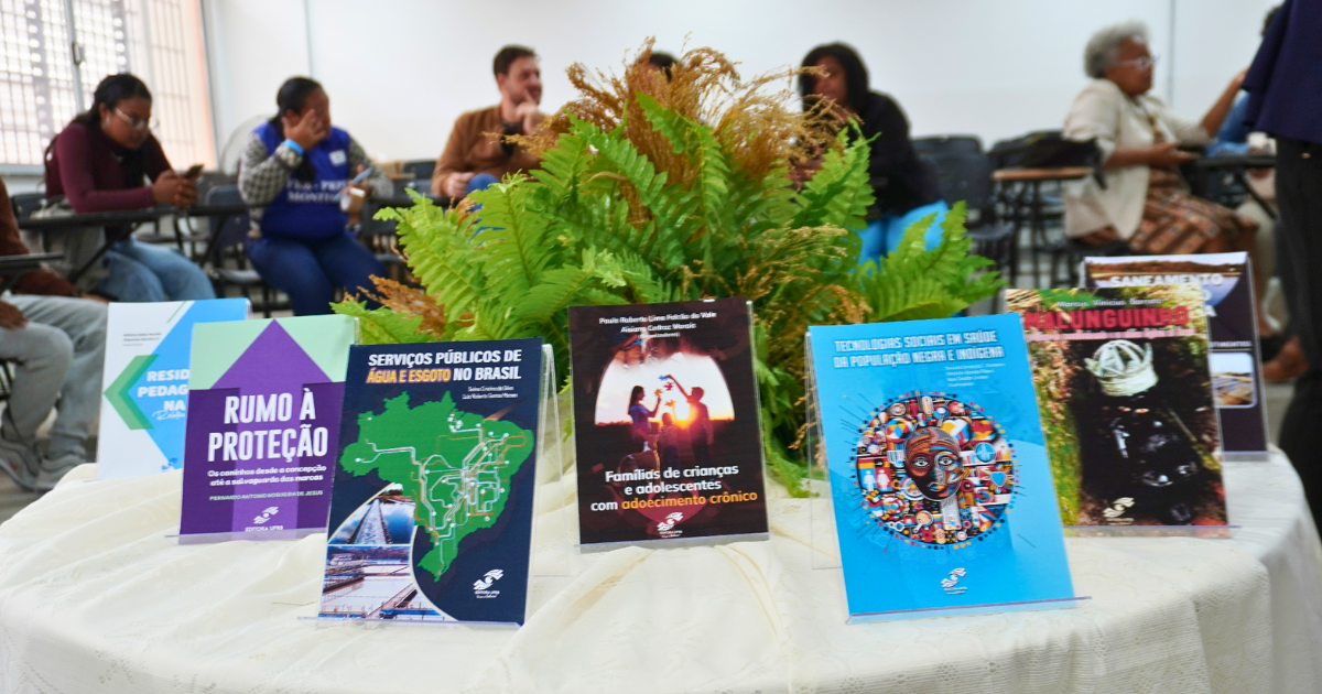 Oito novos títulos da Editora da UFRB são lançados durante a Reconcitec 2025