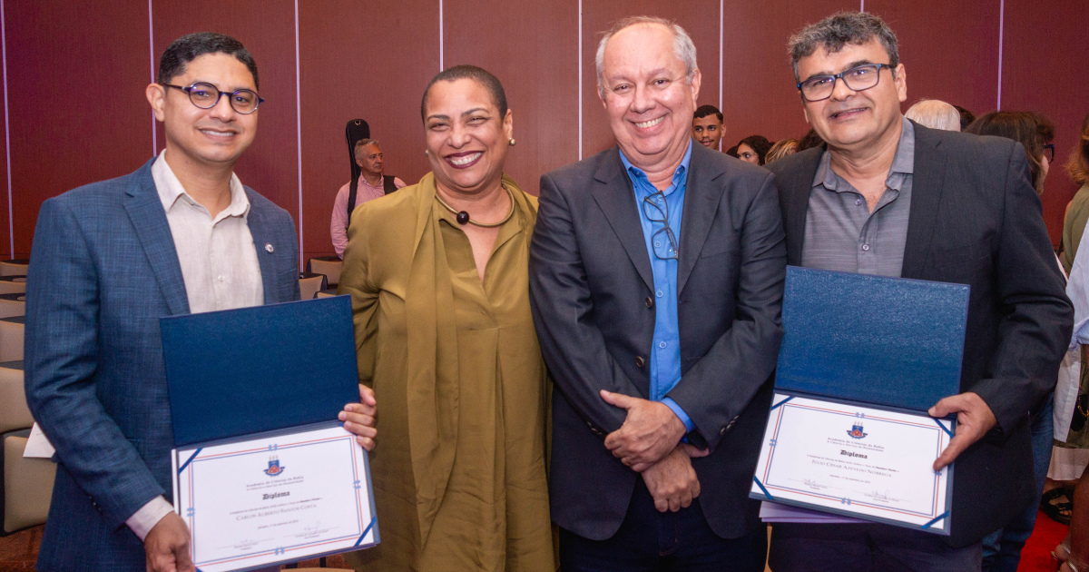 Professores da UFRB tomam posse como membros titulares da Academia de Ciências da Bahia