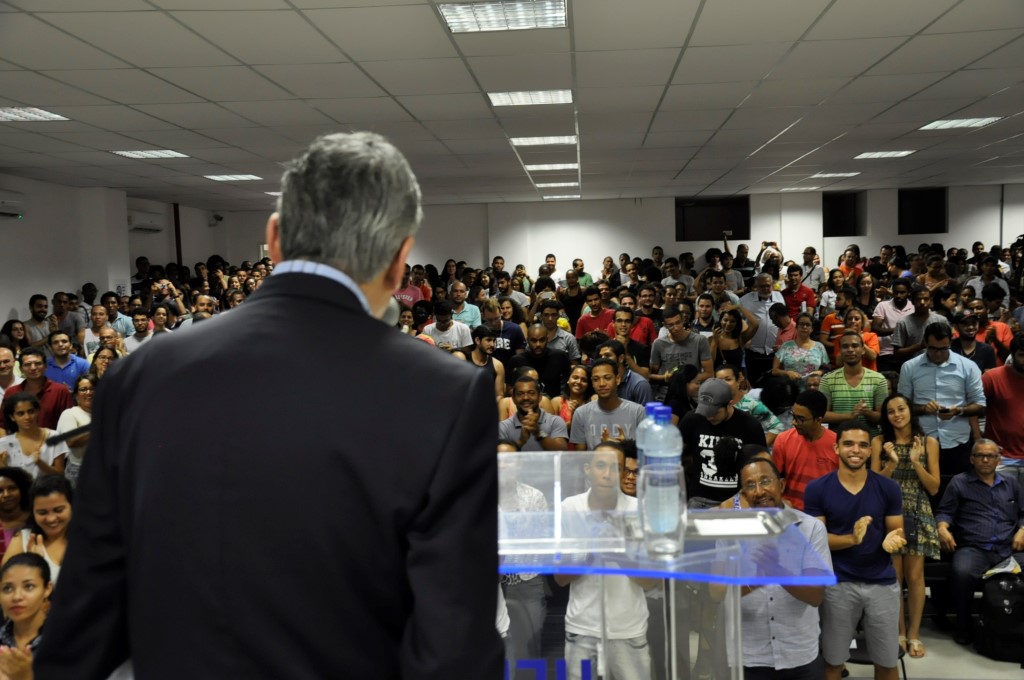 Encerramento da Palestra com o jornalista Paulo Henrique Amorim